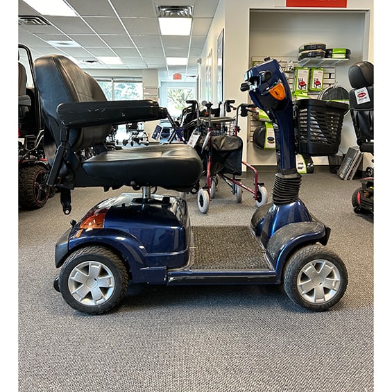 Used Pride Maxima 4 Wheel Mobility Scooter U689 1025